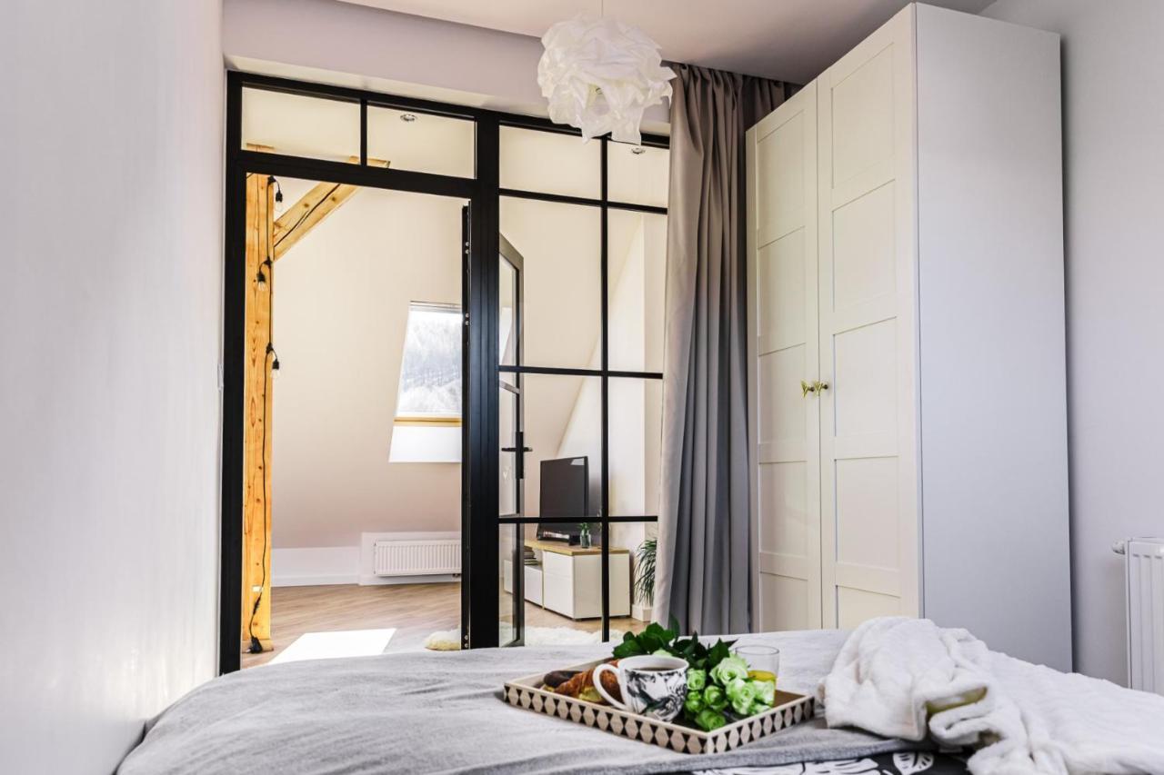 Apartament Dobre Miejsce 2 Ustrzyki Dolne Exterior foto